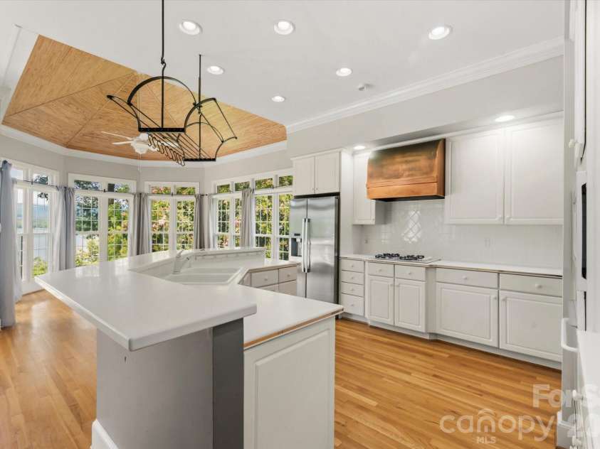 705 Lake Club Drive, Nebo, NC 28761.  MLS# CAR4410301, YatesRealty ID 41710. 