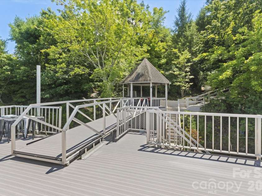 705 Lake Club Drive, Nebo, NC 28761.  MLS# CAR4410301, YatesRealty ID 41710. 