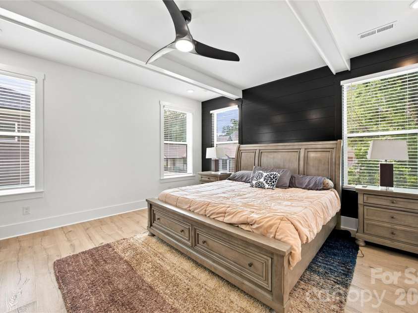 513 Bowman Road, Charlotte, NC 28217.  MLS# CAR4410244, YatesRealty ID 41711. 