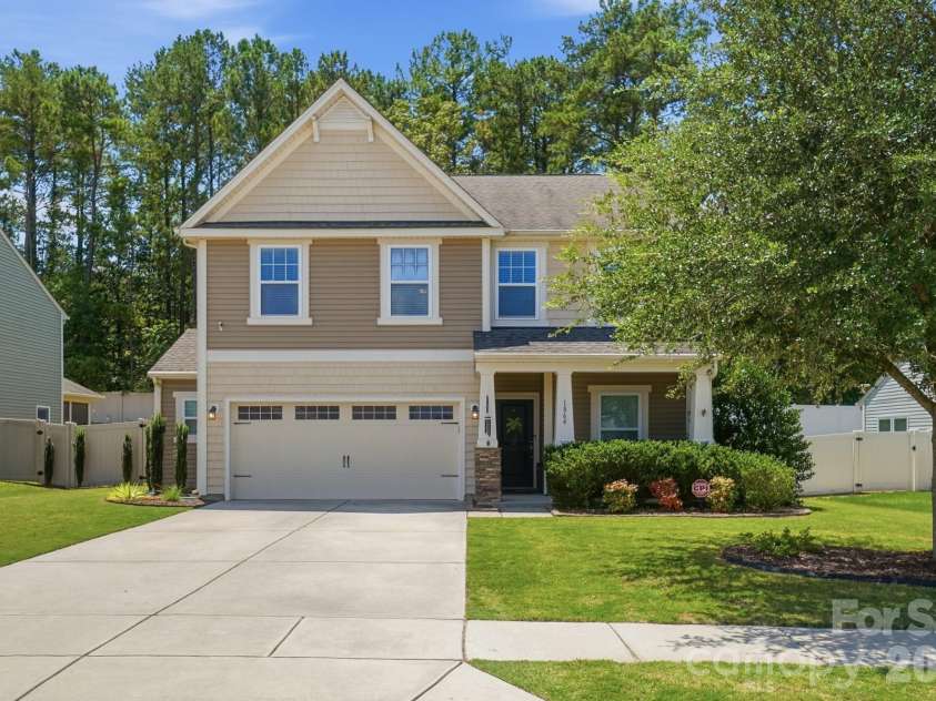 1864 Tradd Avenue, Clover, SC 29710.  MLS# CAR4409024, YatesRealty ID 41712. 