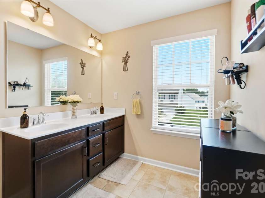 1864 Tradd Avenue, Clover, SC 29710.  MLS# CAR4409024, YatesRealty ID 41712. 