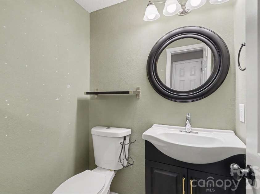 10724 Downpatrick Place, Charlotte, NC 28262.  MLS# CAR4407710, YatesRealty ID 41716. 