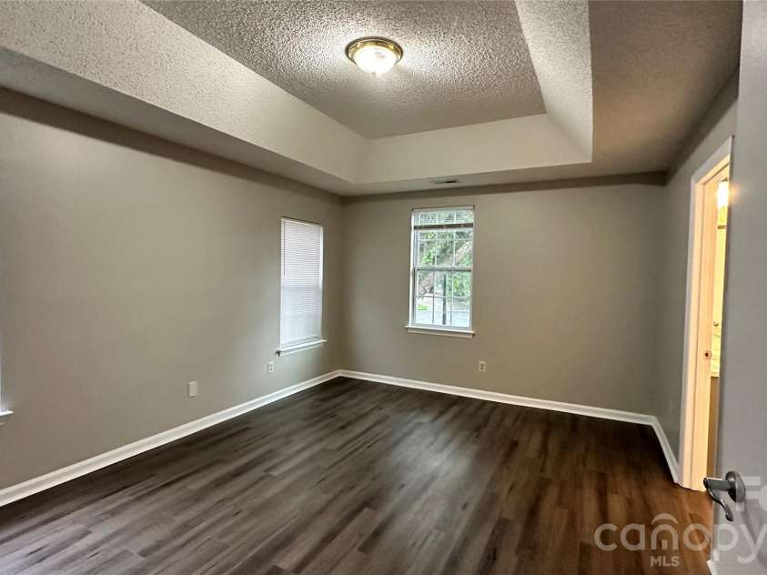 4807 Pennant Place, Charlotte, NC 28212.  MLS# CAR4406104, YatesRealty ID 41718. 