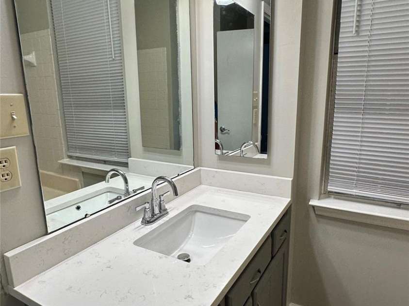 4807 Pennant Place, Charlotte, NC 28212.  MLS# CAR4406104, YatesRealty ID 41718. 