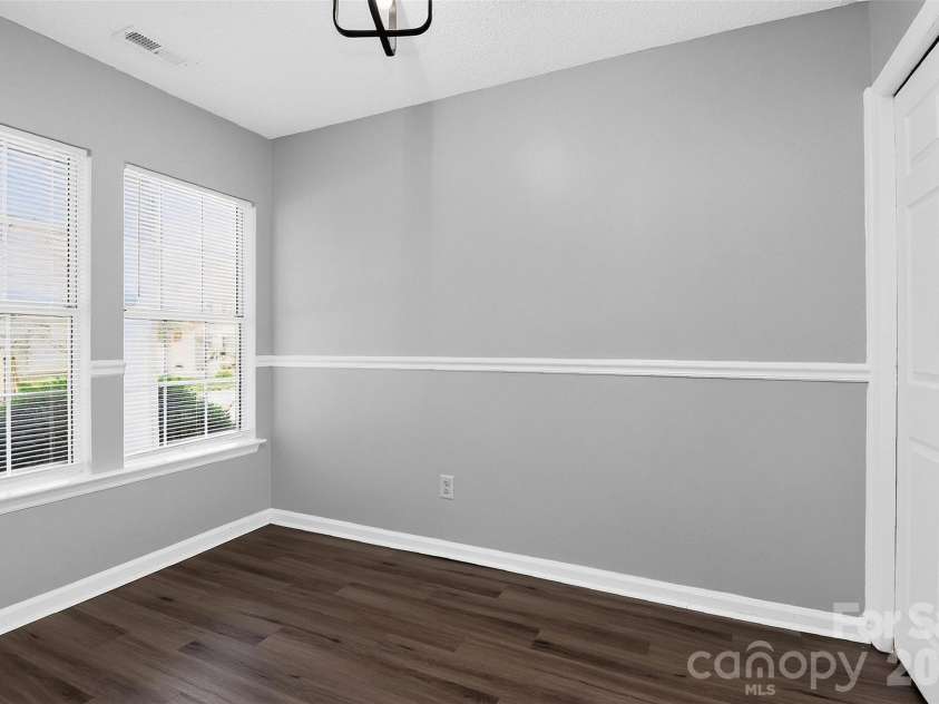 4807 Pennant Place, Charlotte, NC 28212.  MLS# CAR4406104, YatesRealty ID 41718. 