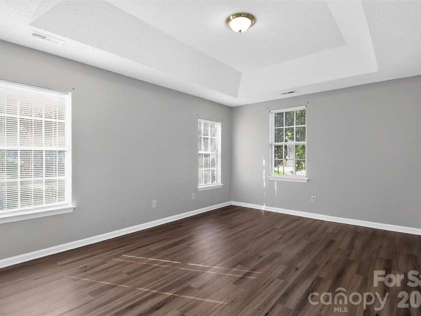 4807 Pennant Place, Charlotte, NC 28212.  MLS# CAR4406104, YatesRealty ID 41718. 