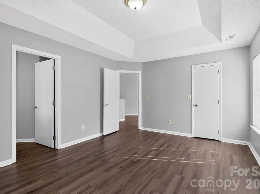4807 Pennant Place, Charlotte, NC 28212.  MLS# CAR4406104, YatesRealty ID 41718. 