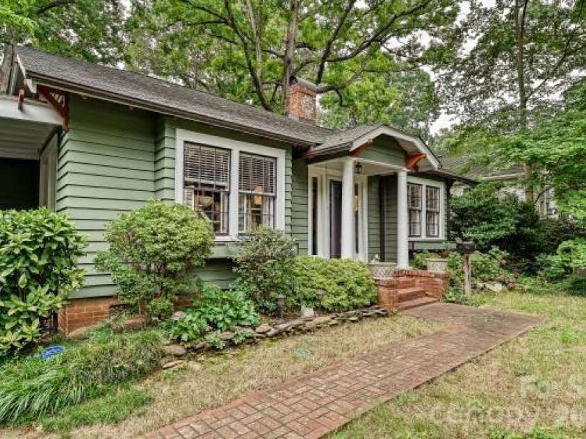 1532 The Plaza, Charlotte, NC 28205.  MLS# CAR4408955, YatesRealty ID 41721. 