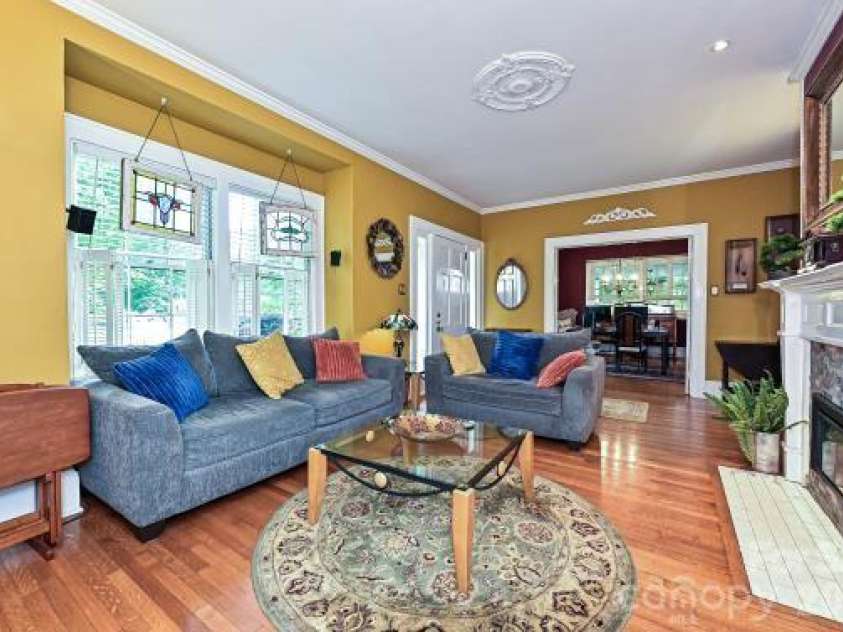 1532 The Plaza, Charlotte, NC 28205.  MLS# CAR4408955, YatesRealty ID 41721. 