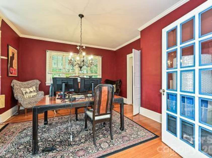 1532 The Plaza, Charlotte, NC 28205.  MLS# CAR4408955, YatesRealty ID 41721. 
