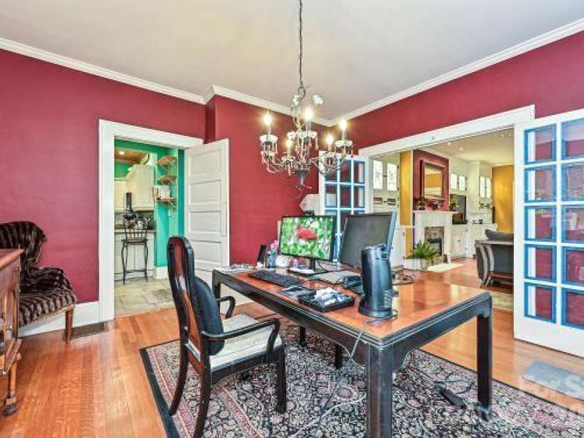 1532 The Plaza, Charlotte, NC 28205.  MLS# CAR4408955, YatesRealty ID 41721. 