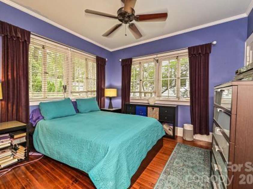 1532 The Plaza, Charlotte, NC 28205.  MLS# CAR4408955, YatesRealty ID 41721. 