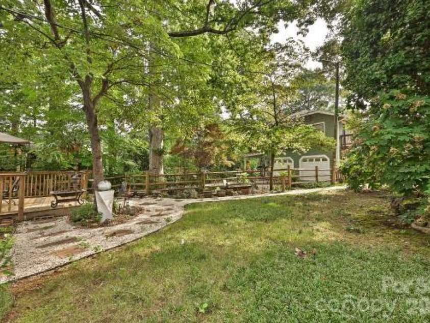 1532 The Plaza, Charlotte, NC 28205.  MLS# CAR4408955, YatesRealty ID 41721. 