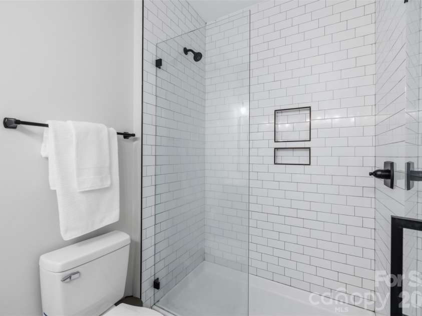 216 Briarcreek Road, Gastonia, NC 28056.  MLS# CAR4409406, YatesRealty ID 41722. 