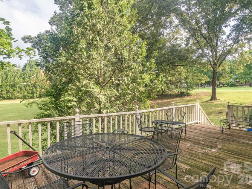 102 Ridgeview Drive, Rutherfordton, NC 28139.  MLS# CAR4410486, YatesRealty ID 41723. 