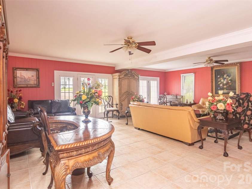 102 Ridgeview Drive, Rutherfordton, NC 28139.  MLS# CAR4410486, YatesRealty ID 41723. 