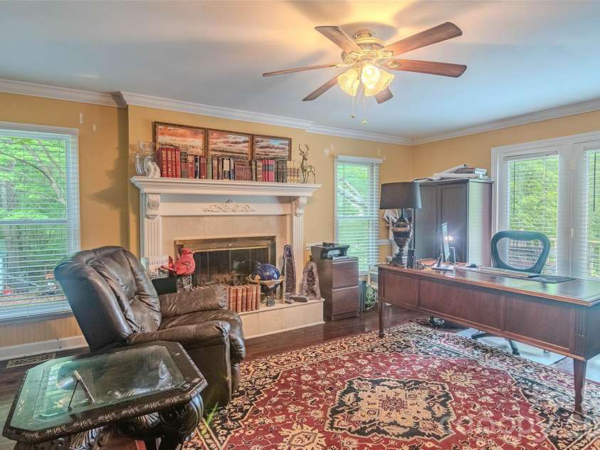 102 Ridgeview Drive, Rutherfordton, NC 28139.  MLS# CAR4410486, YatesRealty ID 41723. 