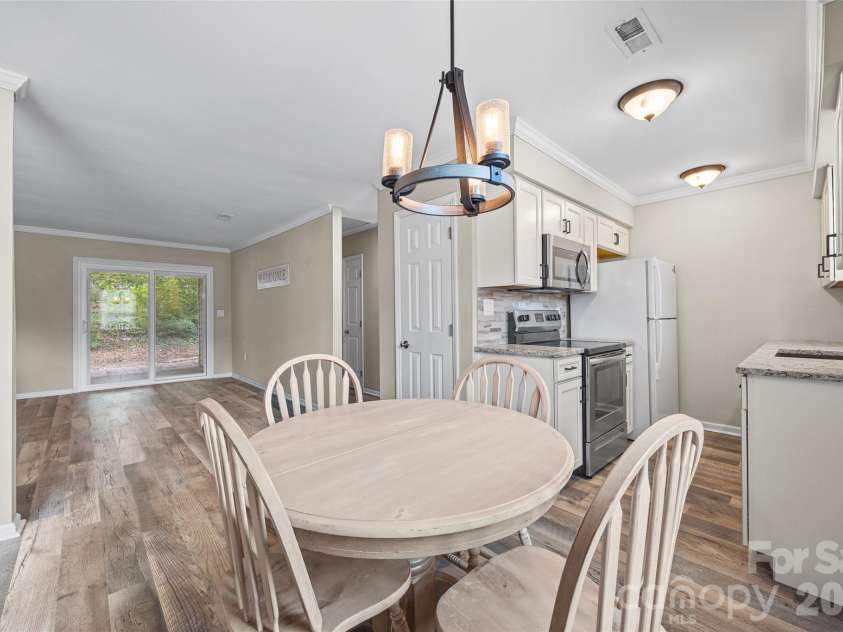 101 Heritage Parkway, Fort Mill, SC 29715.  MLS# CAR4411769, YatesRealty ID 41724. 