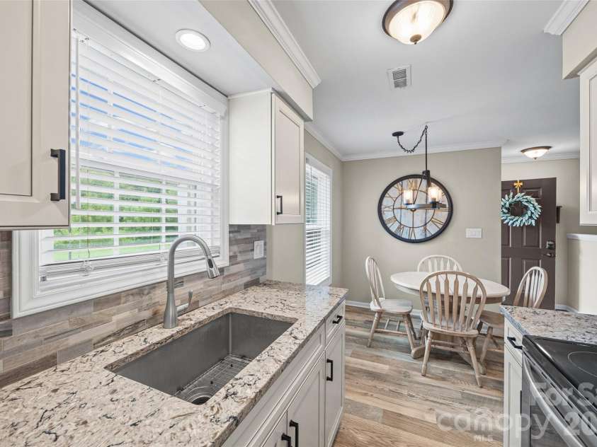 101 Heritage Parkway, Fort Mill, SC 29715.  MLS# CAR4411769, YatesRealty ID 41724. 