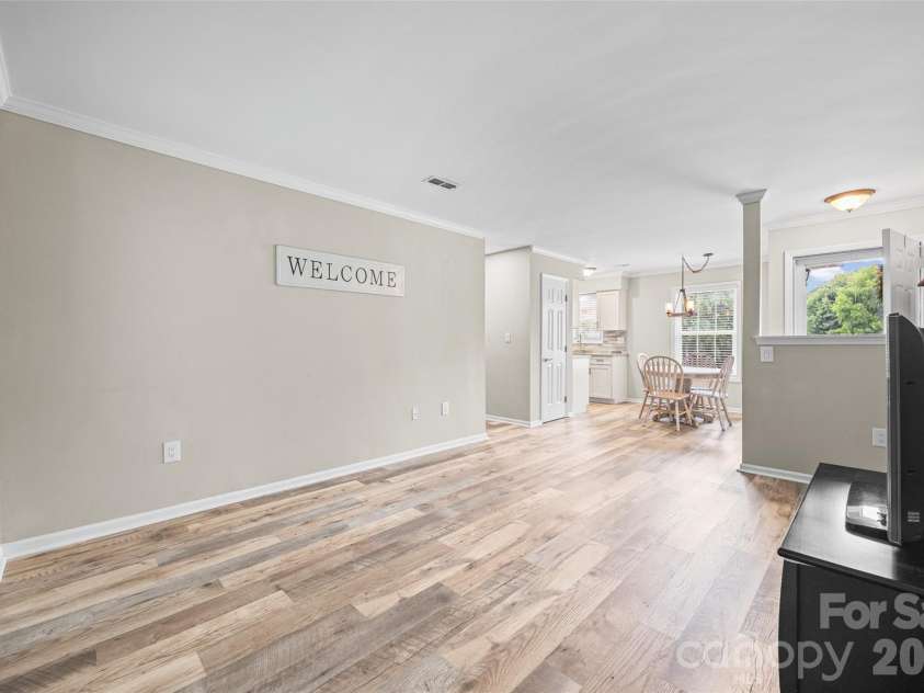 101 Heritage Parkway, Fort Mill, SC 29715.  MLS# CAR4411769, YatesRealty ID 41724. 