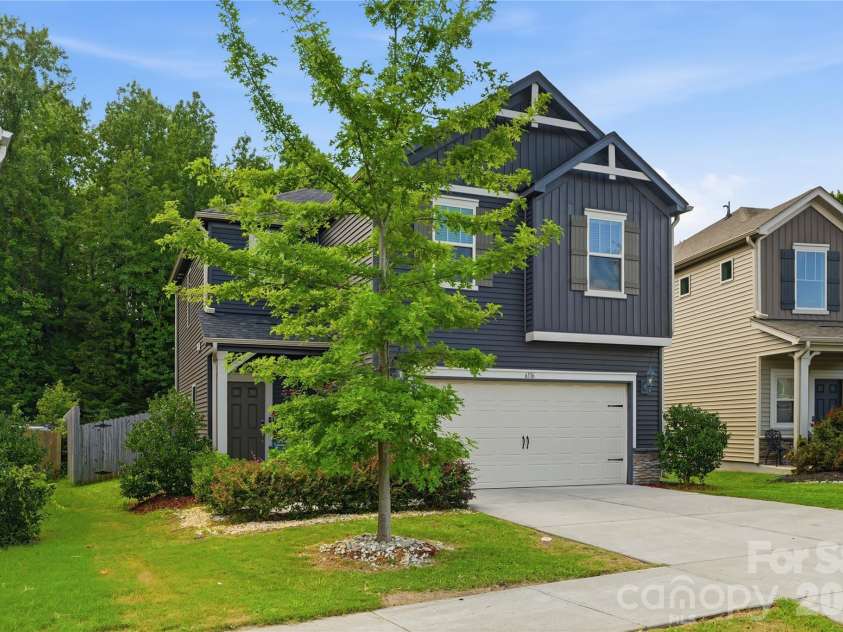 6116 Hailstone Road, Charlotte, NC 28215.  MLS# CAR4408502, YatesRealty ID 41726. 