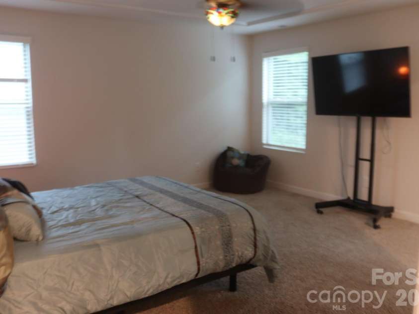 6116 Hailstone Road, Charlotte, NC 28215.  MLS# CAR4408502, YatesRealty ID 41726. Primary Bedroom