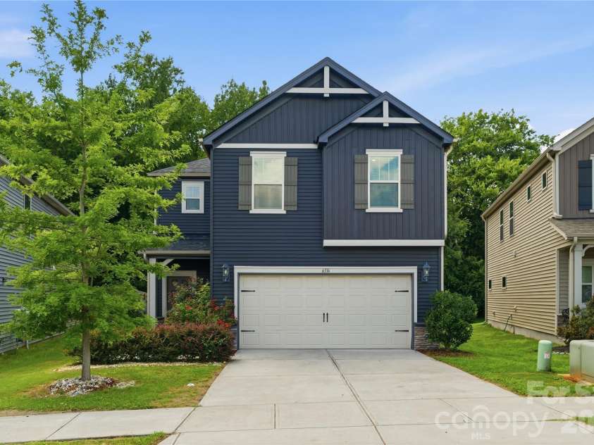 6116 Hailstone Road, Charlotte, NC 28215.  MLS# CAR4408502, YatesRealty ID 41726. Welcome Home