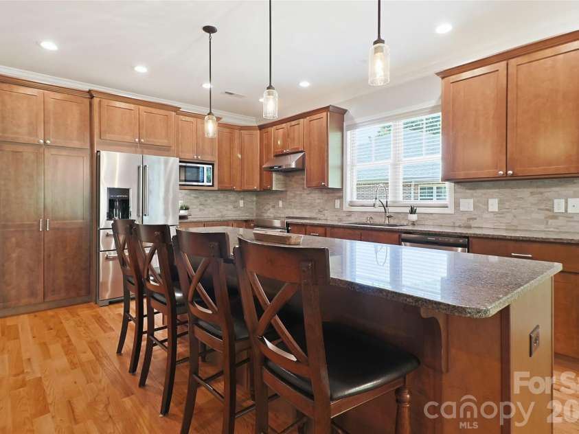 125 Beechmont Drive, Morganton, NC 28655.  MLS# CAR4411904, YatesRealty ID 41728. 
