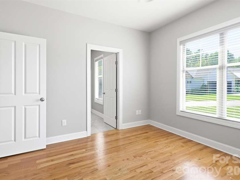 125 Beechmont Drive, Morganton, NC 28655.  MLS# CAR4411904, YatesRealty ID 41728. 