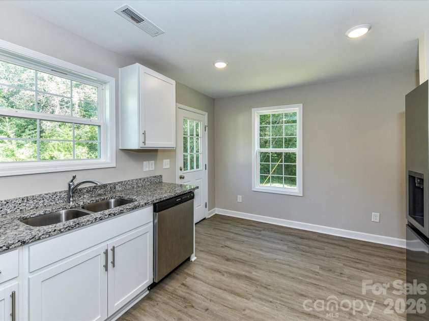 550 Claymon Road, Oakboro, NC 28129.  MLS# CAR4410271, YatesRealty ID 41729. Kitchen