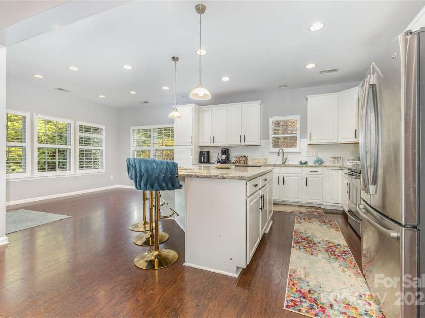 15039 Boudins Lane, Charlotte, NC 28278.  MLS# CAR4322167, YatesRealty ID 4173. 