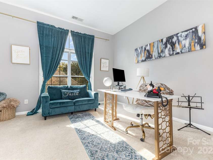 15039 Boudins Lane, Charlotte, NC 28278.  MLS# CAR4322167, YatesRealty ID 4173. 