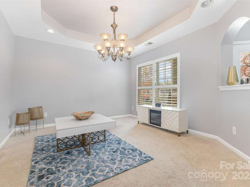 15039 Boudins Lane, Charlotte, NC 28278.  MLS# CAR4322167, YatesRealty ID 4173. 