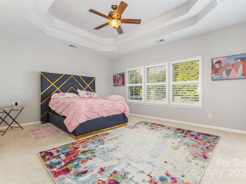 15039 Boudins Lane, Charlotte, NC 28278.  MLS# CAR4322167, YatesRealty ID 4173. 