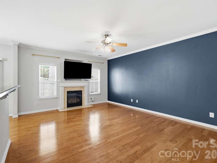 13838 Singleleaf Lane, Charlotte, NC 28278.  MLS# CAR4410883, YatesRealty ID 41730. 