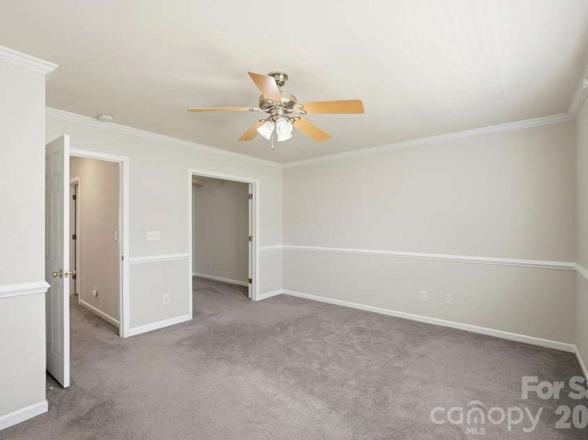 13838 Singleleaf Lane, Charlotte, NC 28278.  MLS# CAR4410883, YatesRealty ID 41730. 