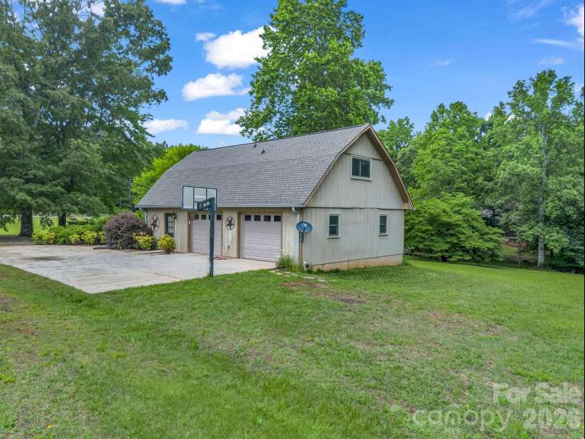 90 Mcentire Road, Tryon, NC 28782.  MLS# CAR4411875, YatesRealty ID 41733. 