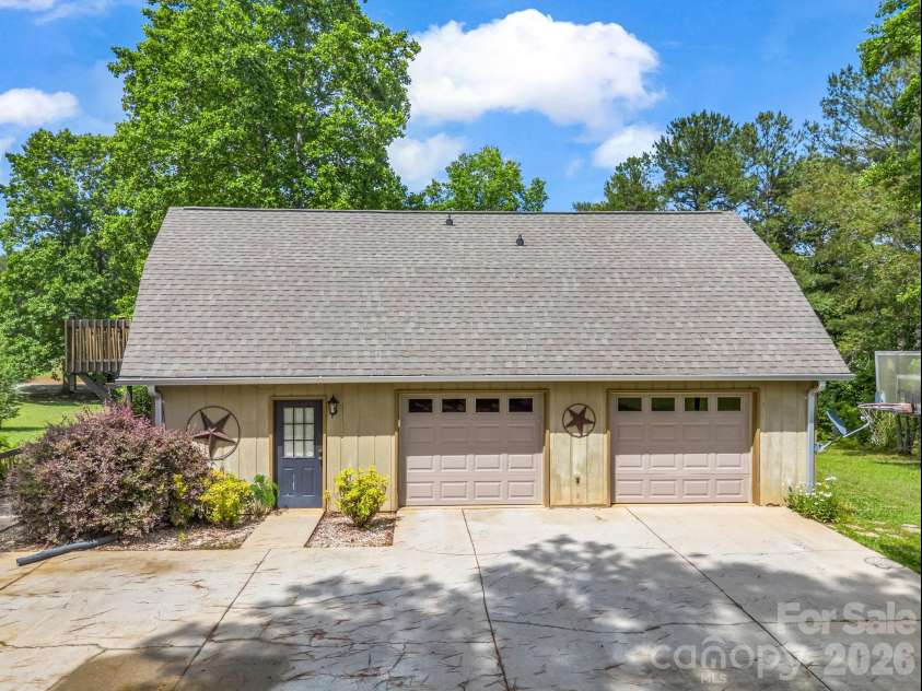 90 Mcentire Road, Tryon, NC 28782.  MLS# CAR4411875, YatesRealty ID 41733. 