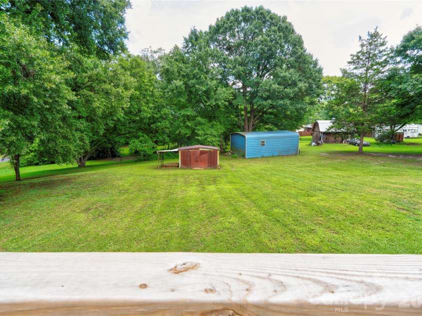 100 Sherwood Drive, Shelby, NC 28150.  MLS# CAR4410619, YatesRealty ID 41734. 