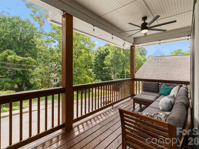 159 Wellington Street, Asheville, NC 28806.  MLS# CAR4411767, YatesRealty ID 41735. 