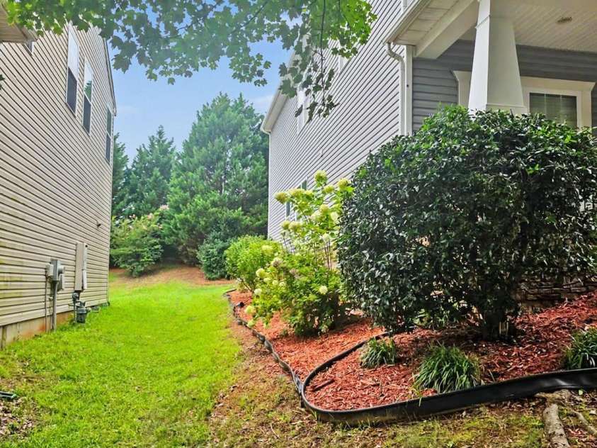 9835 Shearwater Avenue, Concord, NC 28027.  MLS# CAR4411928, YatesRealty ID 41738. 