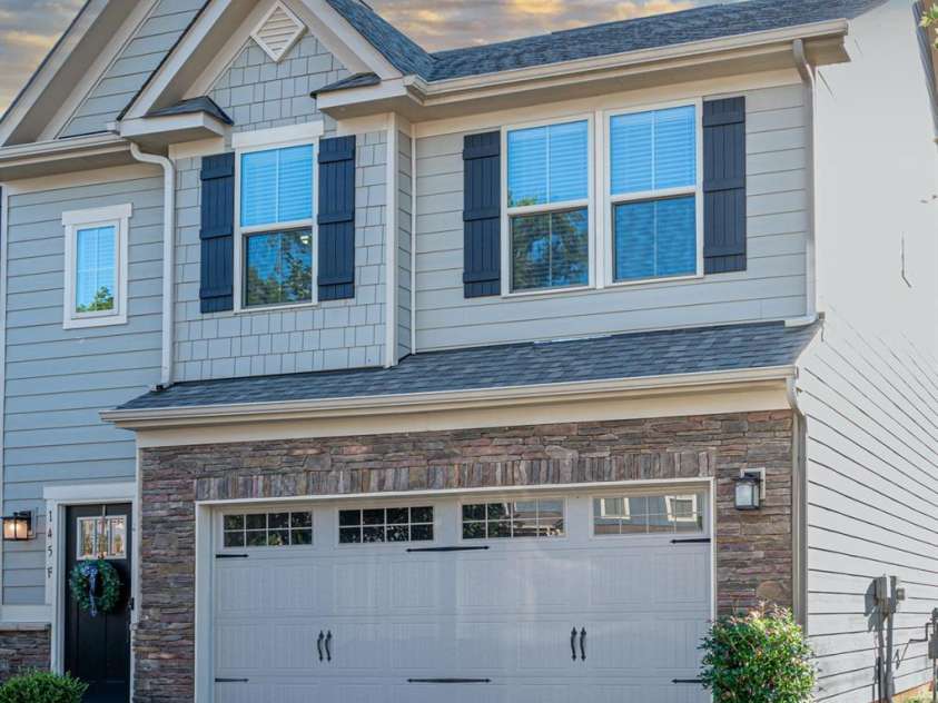 145 Beacon Drive, Mooresville, NC 28117.  MLS# CAR4189165, YatesRealty ID 4174. 