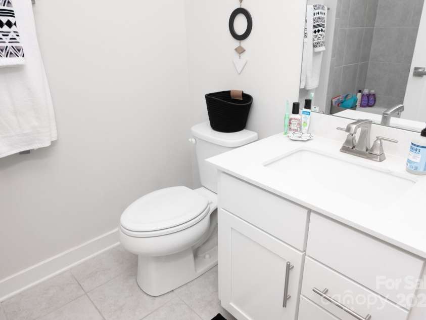 145 Beacon Drive, Mooresville, NC 28117.  MLS# CAR4189165, YatesRealty ID 4174. 