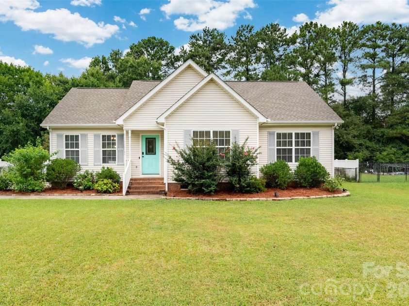 1382 Sullivan Street, Rock Hill, SC 29730.  MLS# CAR4411199, YatesRealty ID 41740. 