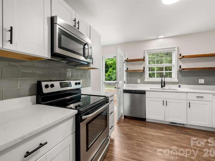 1382 Sullivan Street, Rock Hill, SC 29730.  MLS# CAR4411199, YatesRealty ID 41740. 