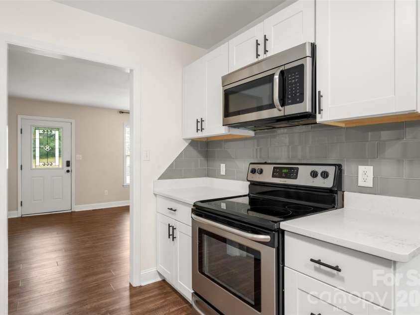1382 Sullivan Street, Rock Hill, SC 29730.  MLS# CAR4411199, YatesRealty ID 41740. 