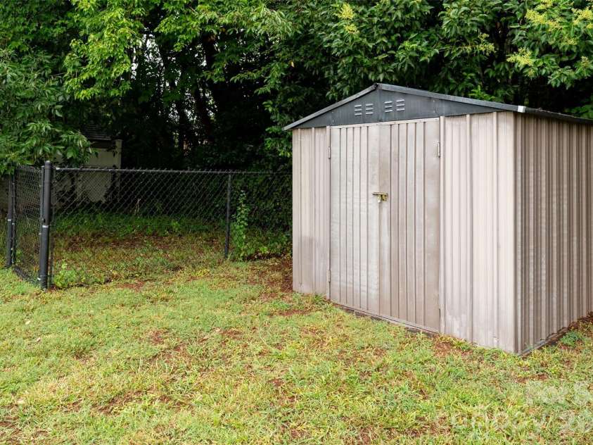 1382 Sullivan Street, Rock Hill, SC 29730.  MLS# CAR4411199, YatesRealty ID 41740. 
