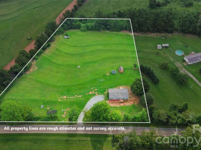 3906 Hollis Road, Ellenboro, NC 28040.  MLS# CAR4411971, YatesRealty ID 41747. 