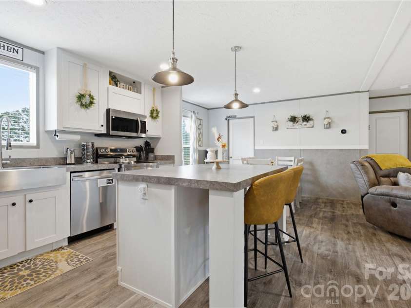 3906 Hollis Road, Ellenboro, NC 28040.  MLS# CAR4411971, YatesRealty ID 41747. 