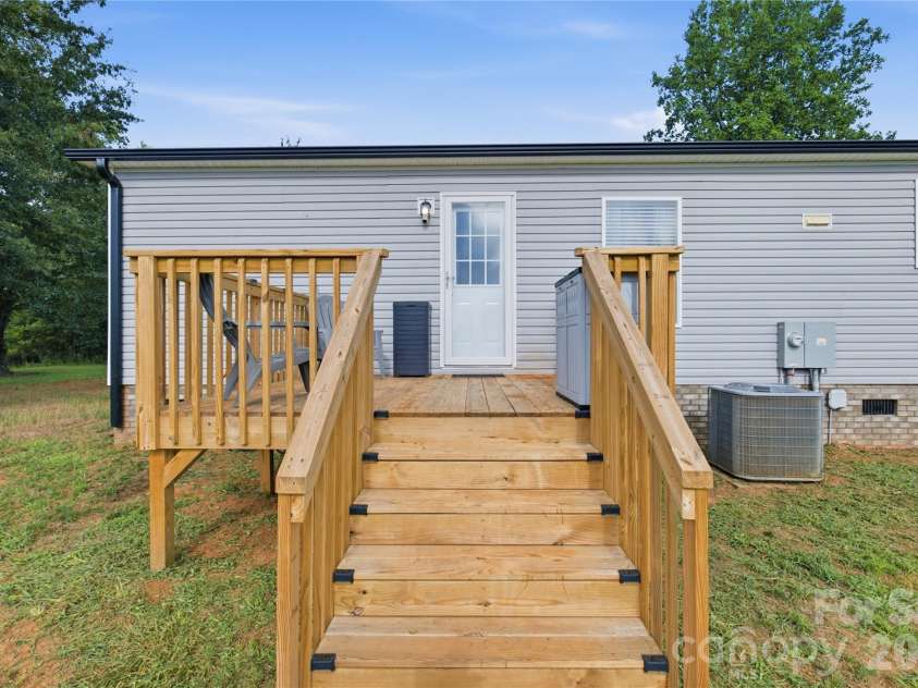 3906 Hollis Road, Ellenboro, NC 28040.  MLS# CAR4411971, YatesRealty ID 41747. 